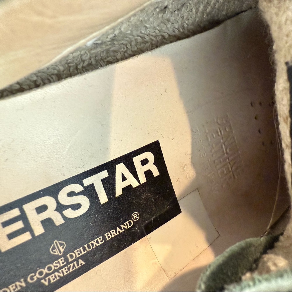 Golden Goose Sneakers - Picture 5 of 8